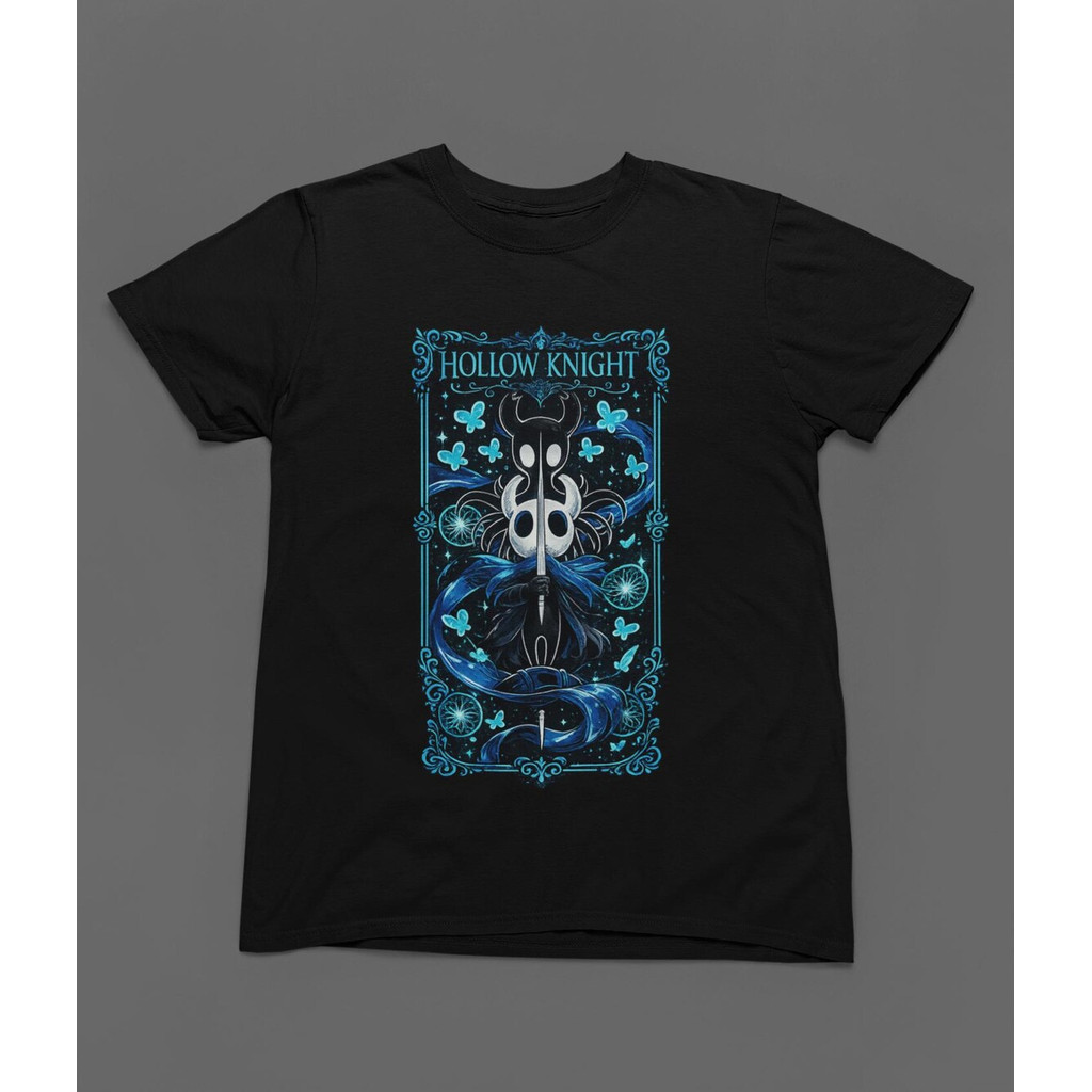 Camiseta Masculina Feminina Hollow Knight Cavaleiro Vazio Borboletas Azuis Arte Tarô Game Unissex Envio Imediato