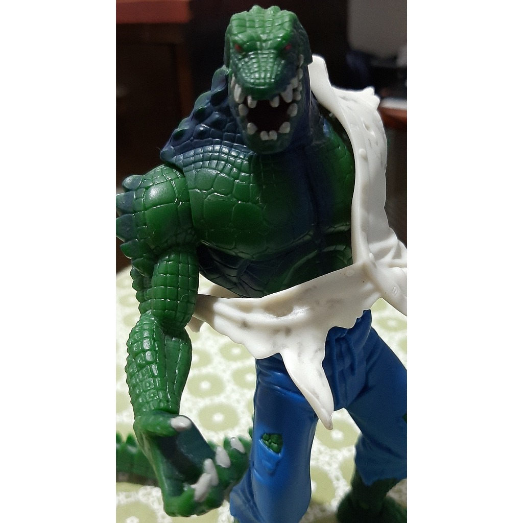 Action Figure  Killer Croc 2003 DC Comics  S3 Sculpt Jaw Crushing e Bendable Tail  da Mattel