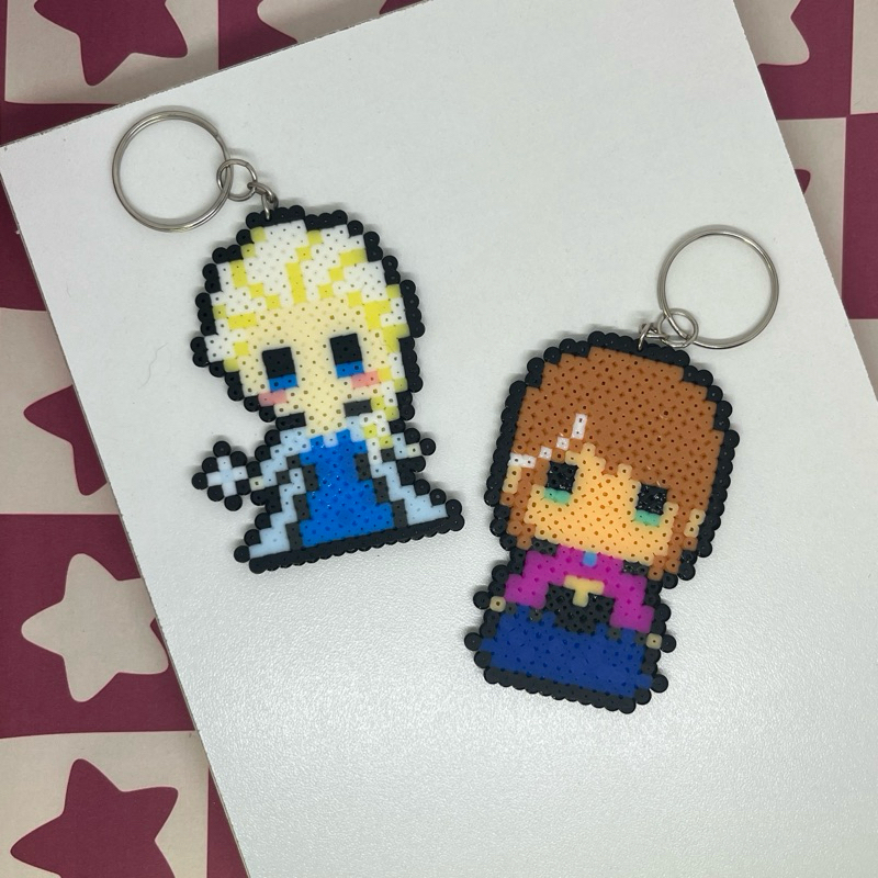 Chaveiro Anna e Elsa Frozen Pixel Art em Miçangas | Disney Cute Kawaii Bolsa Mochila