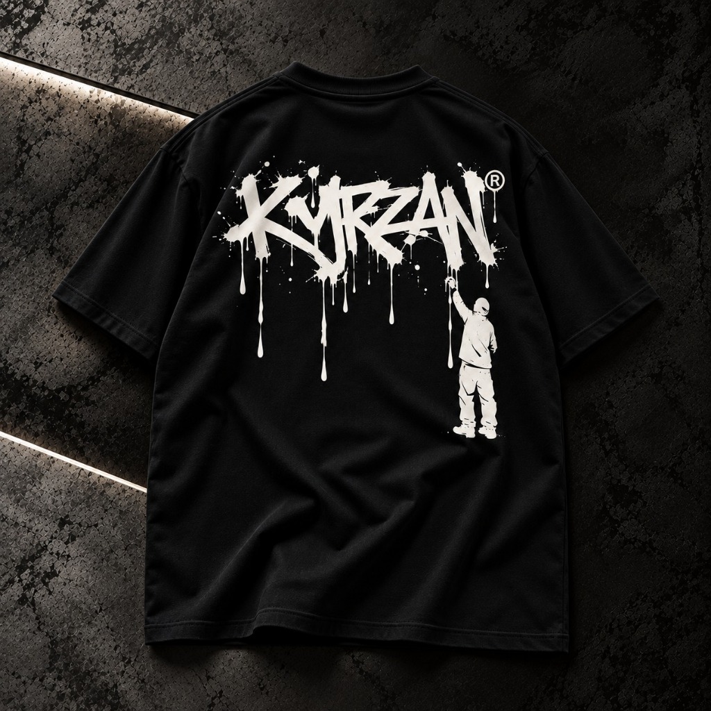 Camiseta Street Wear KYRZAN Streetwear Preta – Estampa Graffiti Branca Urban Style