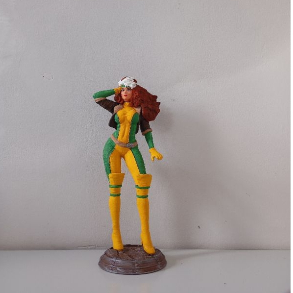 Vampira x-men 27cm  Eaglemoss Custom