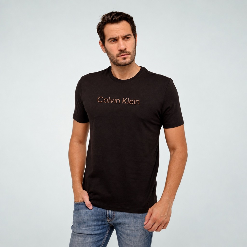 Camiseta Calvin Klein Embossed Color