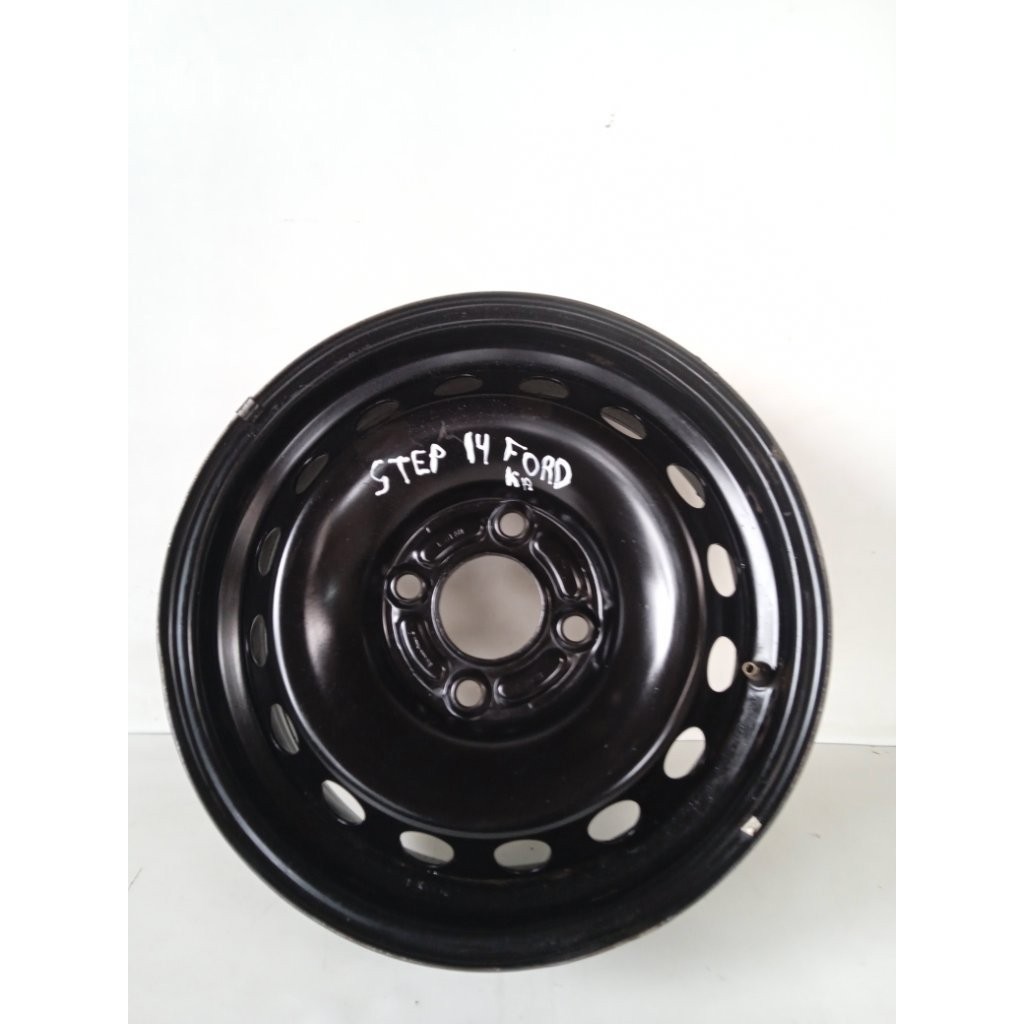 Roda Estepe Aro 14 Avulsa Fiesta 2014/19 Ka 2015/2021 Origin