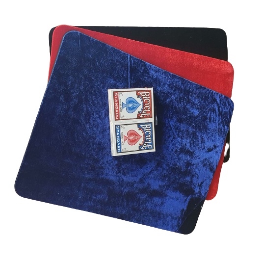 Tapete aveludado portátil para cartas de baralho B+