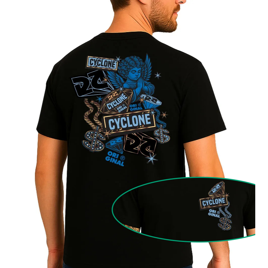 Camiseta Preta Oversized Unisex, Design com Anjo e Texto 