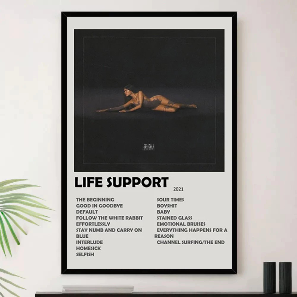 Quadro Placa Decorativa Música Internacional Madison Beer Pop Álbuns com Moldura