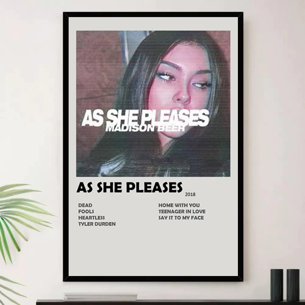 Quadro Placa Decorativa Música Internacional Madison Beer Pop Álbuns com Moldura