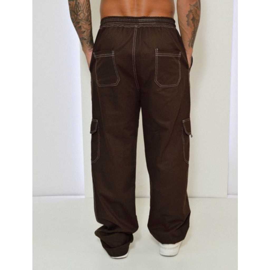 Calça Cargo Contraste Bolsos Laterais Elástico No Cos Marron Costura Branca Skatista Street