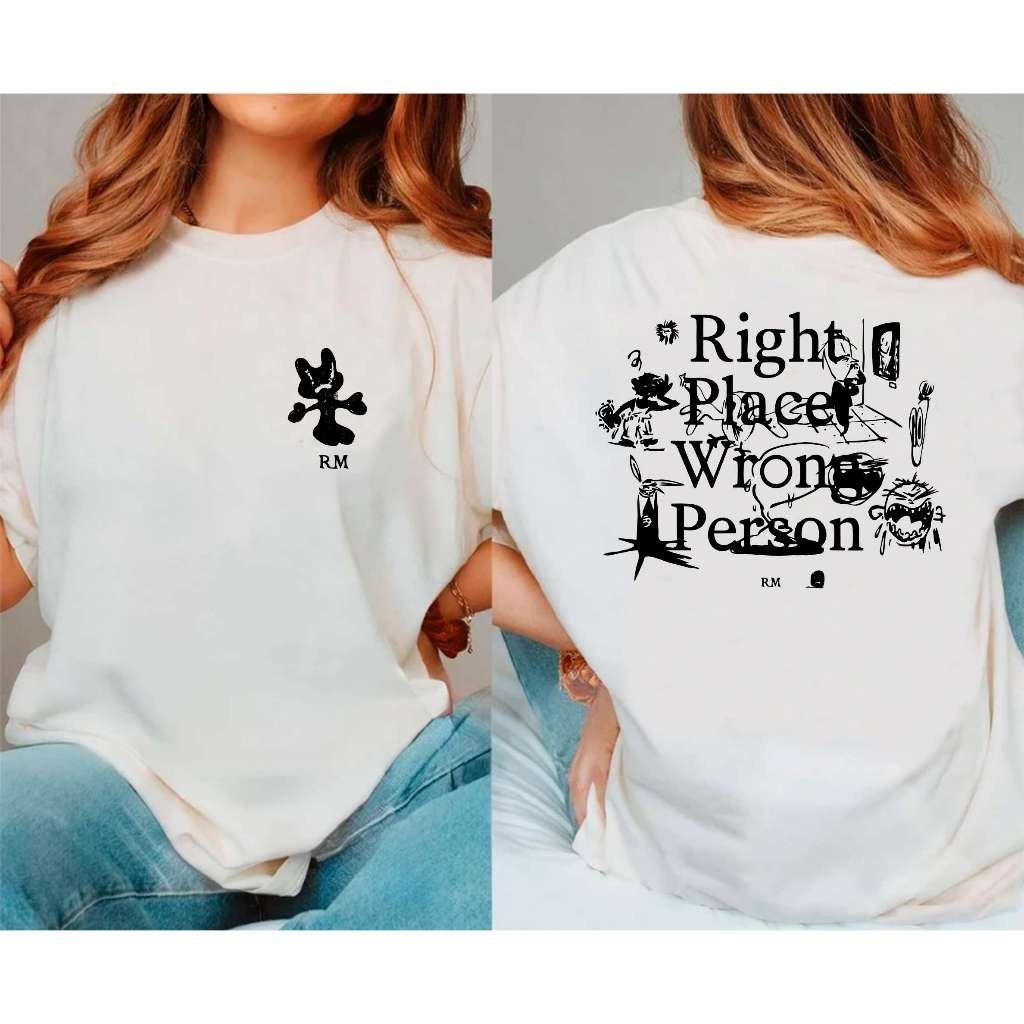Camiseta Right Place Wrong People Namjooning Unissex