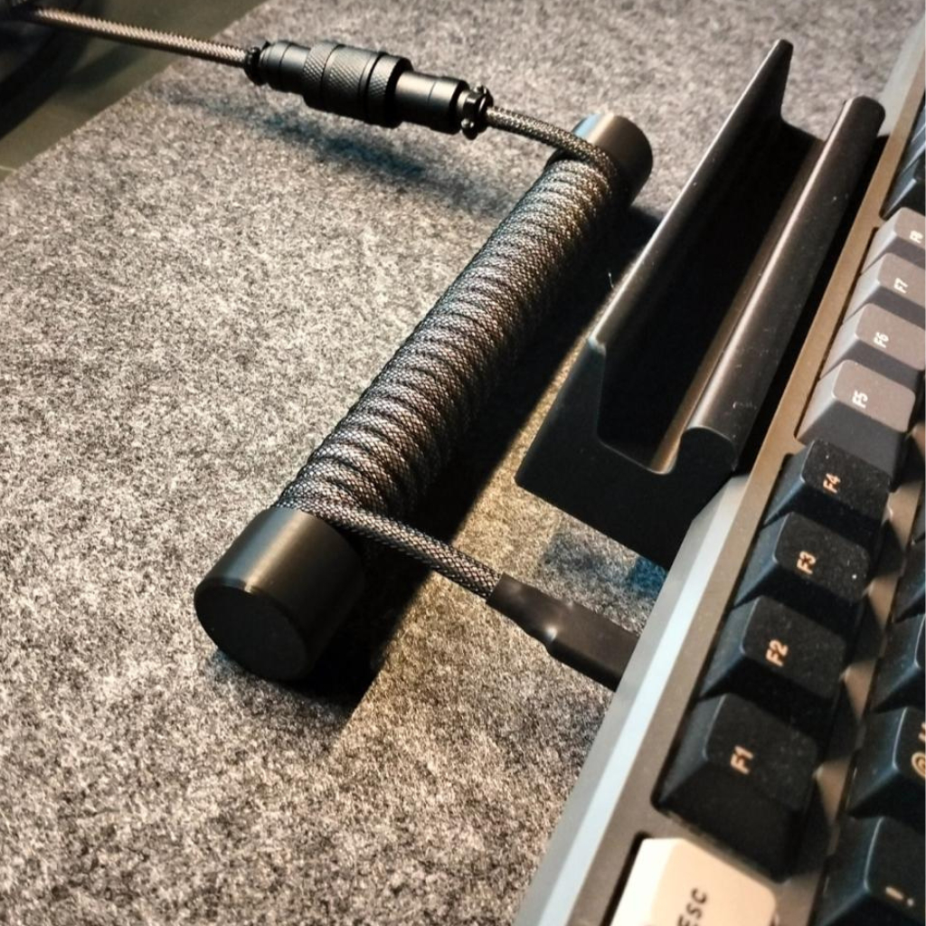 Haste para Cabo de Teclado Cable Coiled Winder