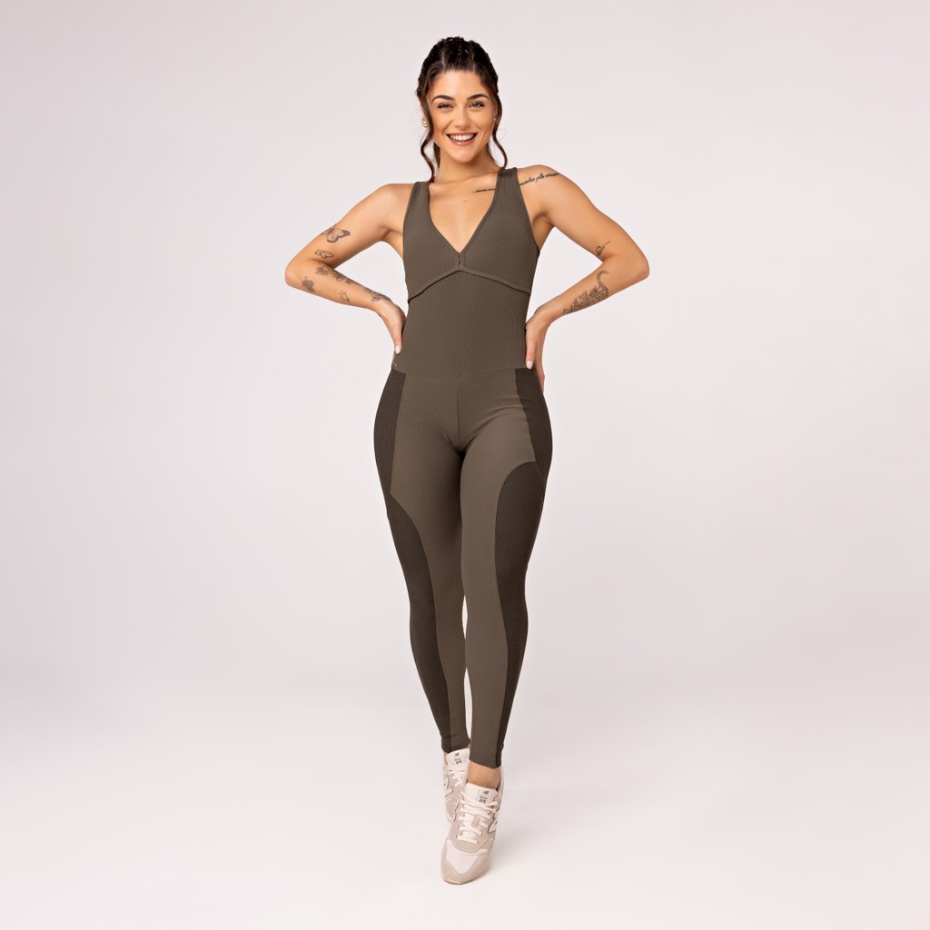 Macacão Fitness Feminino Longo Canelado Zero Transparência Bojo Removível Poliamida
