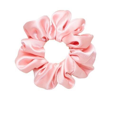 Xuxinha de Cetim Rosa Bebê – Delicadeza e Estilo para Seus Cabelos