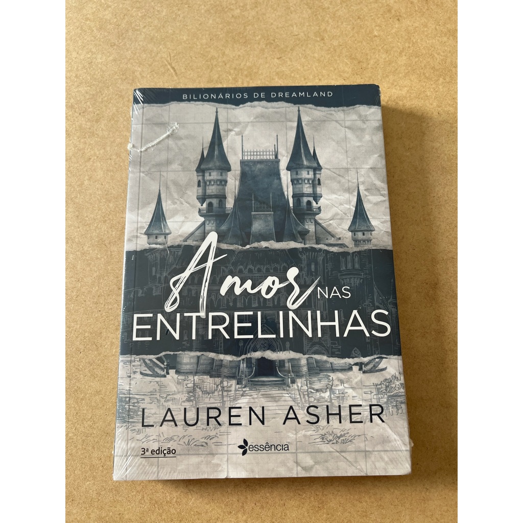 Livro Amor nas Entrelinhas por Lauren Asher (The Fine Print) Série Dreamland Billionaires 1