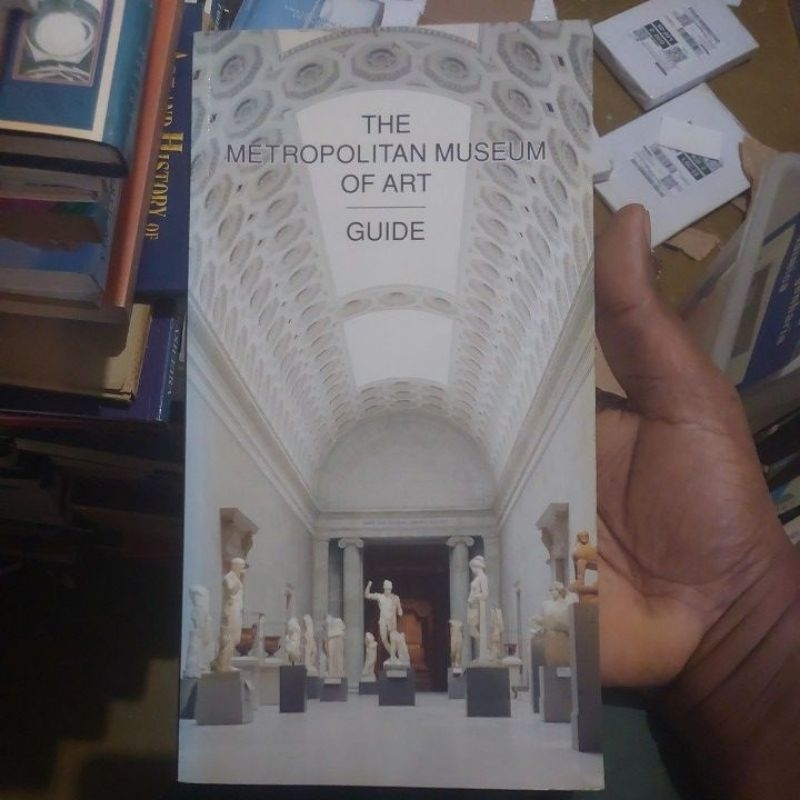 Livro - The Guide Metropolitan Museum of Art Guide (em Inglês)