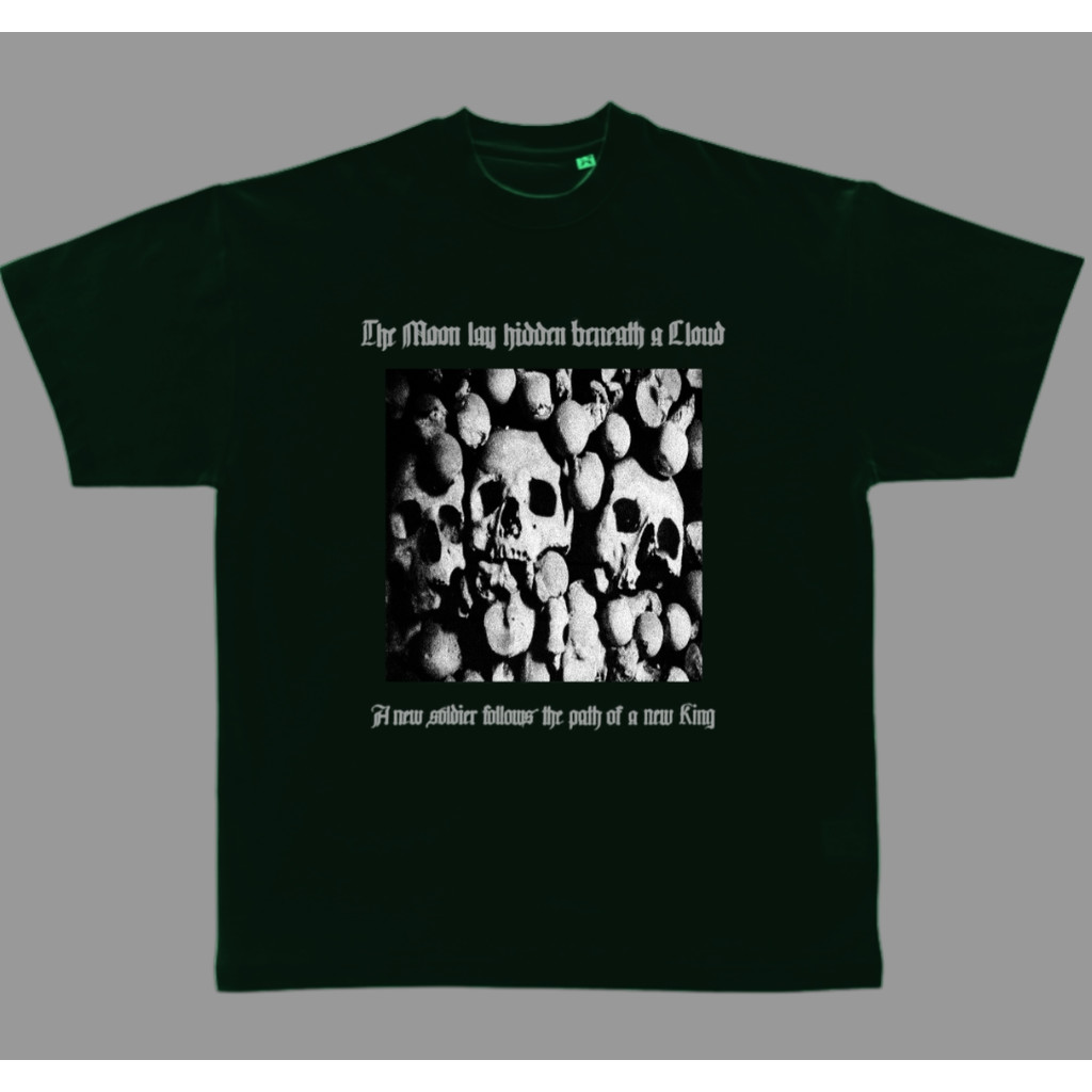 Moon.Soul Camiseta Unissex Moon Lay Hidden Beneath A Cloud Medieval Gothic Estilosa Confortável Atemporal Moda Altern...