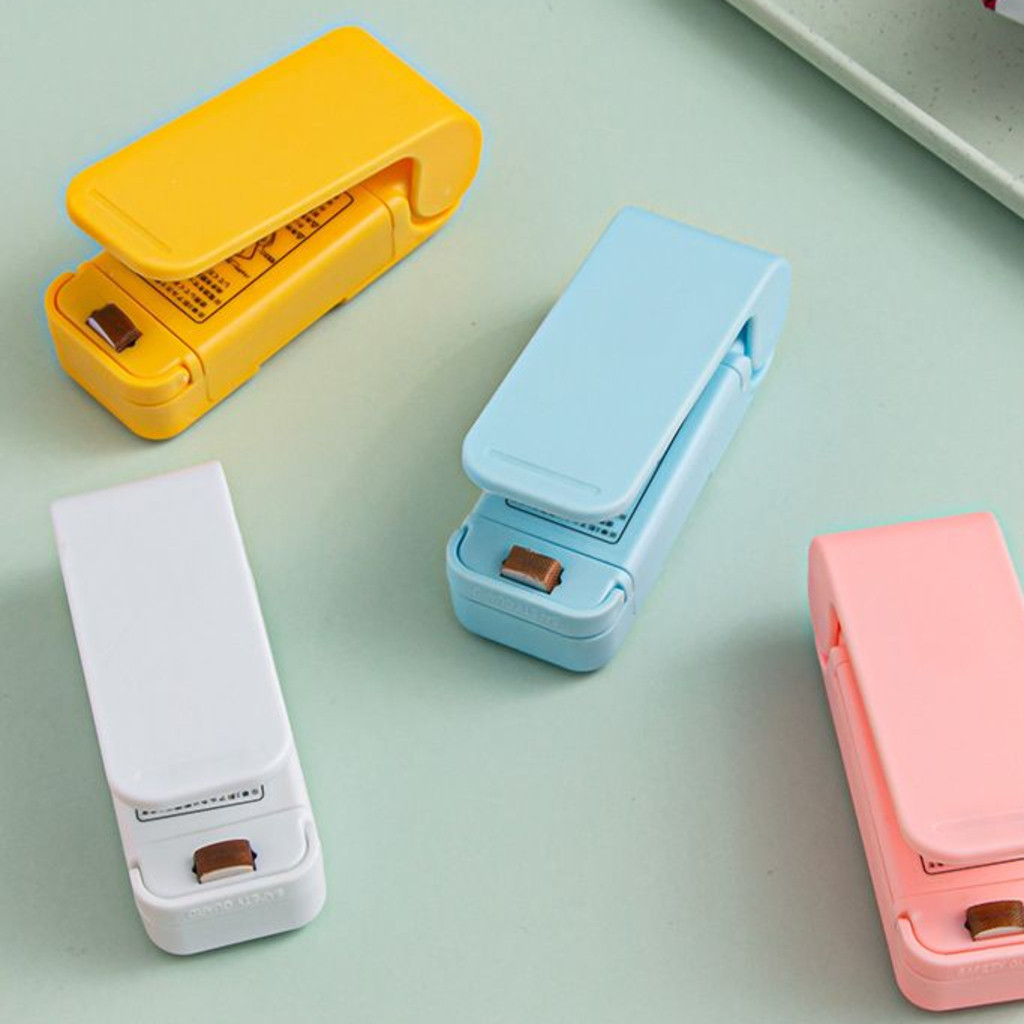 Mini Seladora Portátil Com Imã 9x5cm Lacradora Embalagens Plásticos A Pilha Para Cozinha Top Útil Multiuso Universal