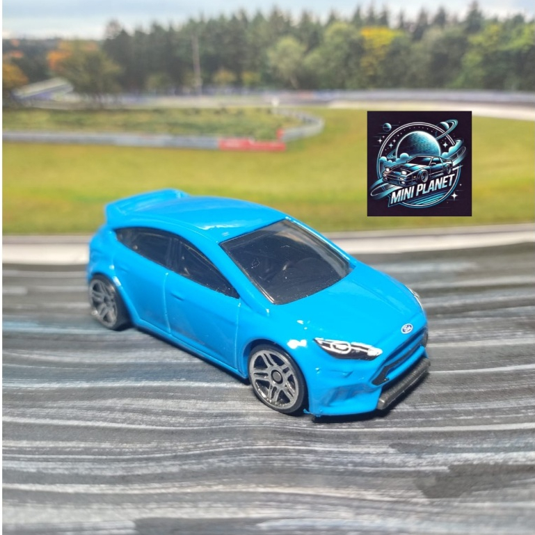 Hot Wheels Mainline Ford Focus RS 1:64 Mini Planet