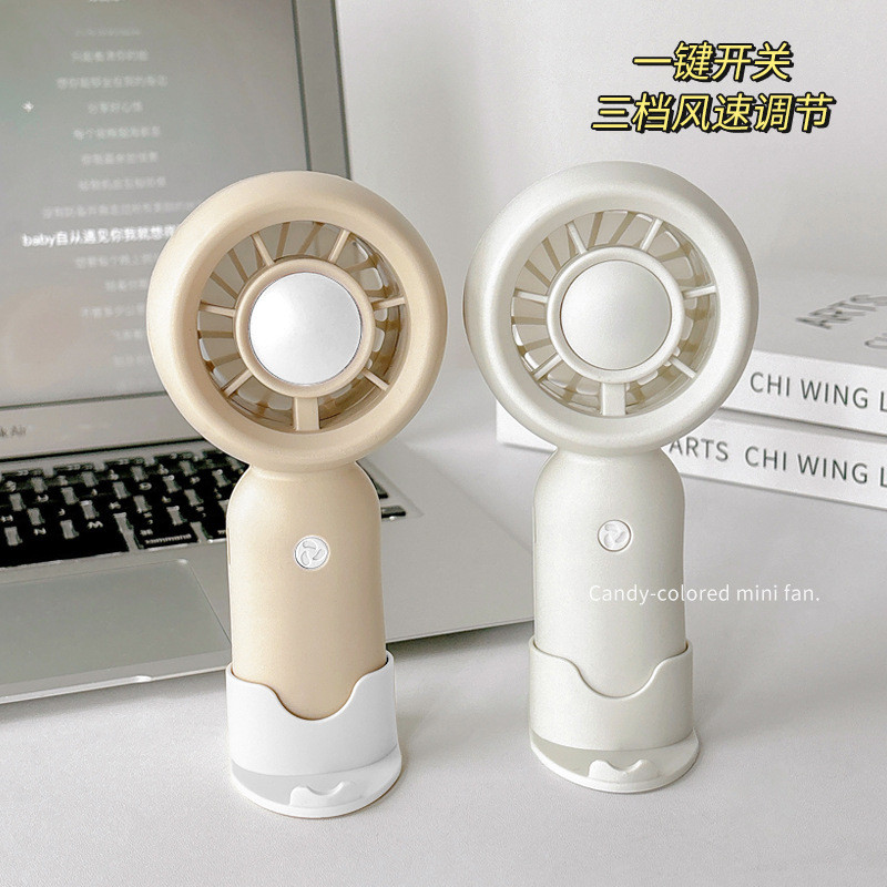 Bonito crianças Handheld pequeno ventilador 2026 novo estilo escritório Desktop pequeno carregamento usb estudante class
