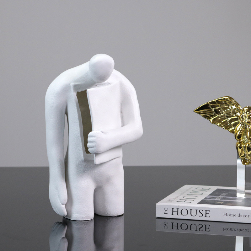 Modern minimalist white resin happy figure decoration for model homes, study rooms, living rooms, and dining rooms