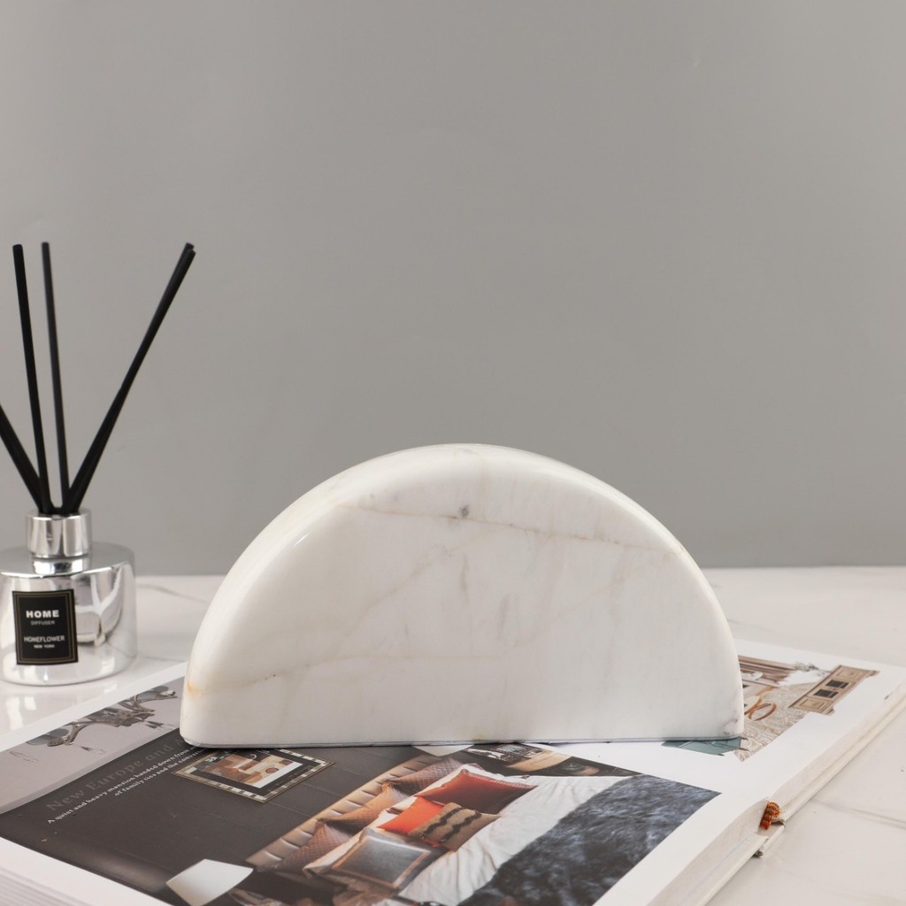 Modern minimalist wabi-sabi style geometric marble arc-shaped tabletop ornament for living room, entryway, study, hotel,
