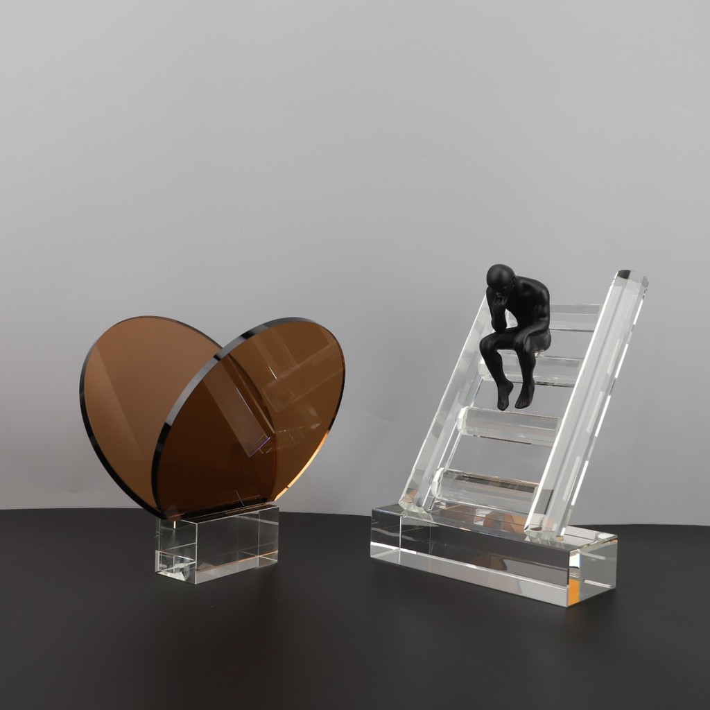 G7TS Modern minimalist crystal magazine rack resin staircase thinker ornament for study, bedroom, living room, entryway