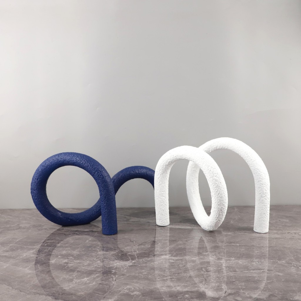 W027 Modern minimalist geometric resin knot line arch art ornament for entryway, study, TV cabinet, home decoration