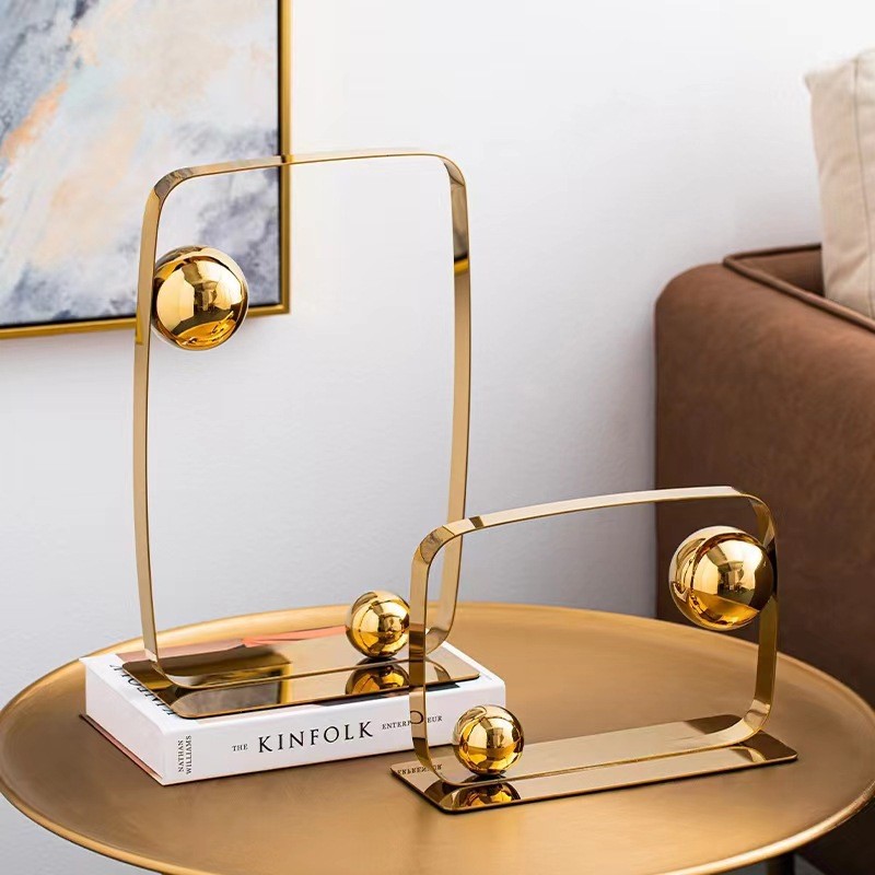 AONE Simple and modern metal frame sphere, a creative and luxurious decorative piece for the living room, study, or balc