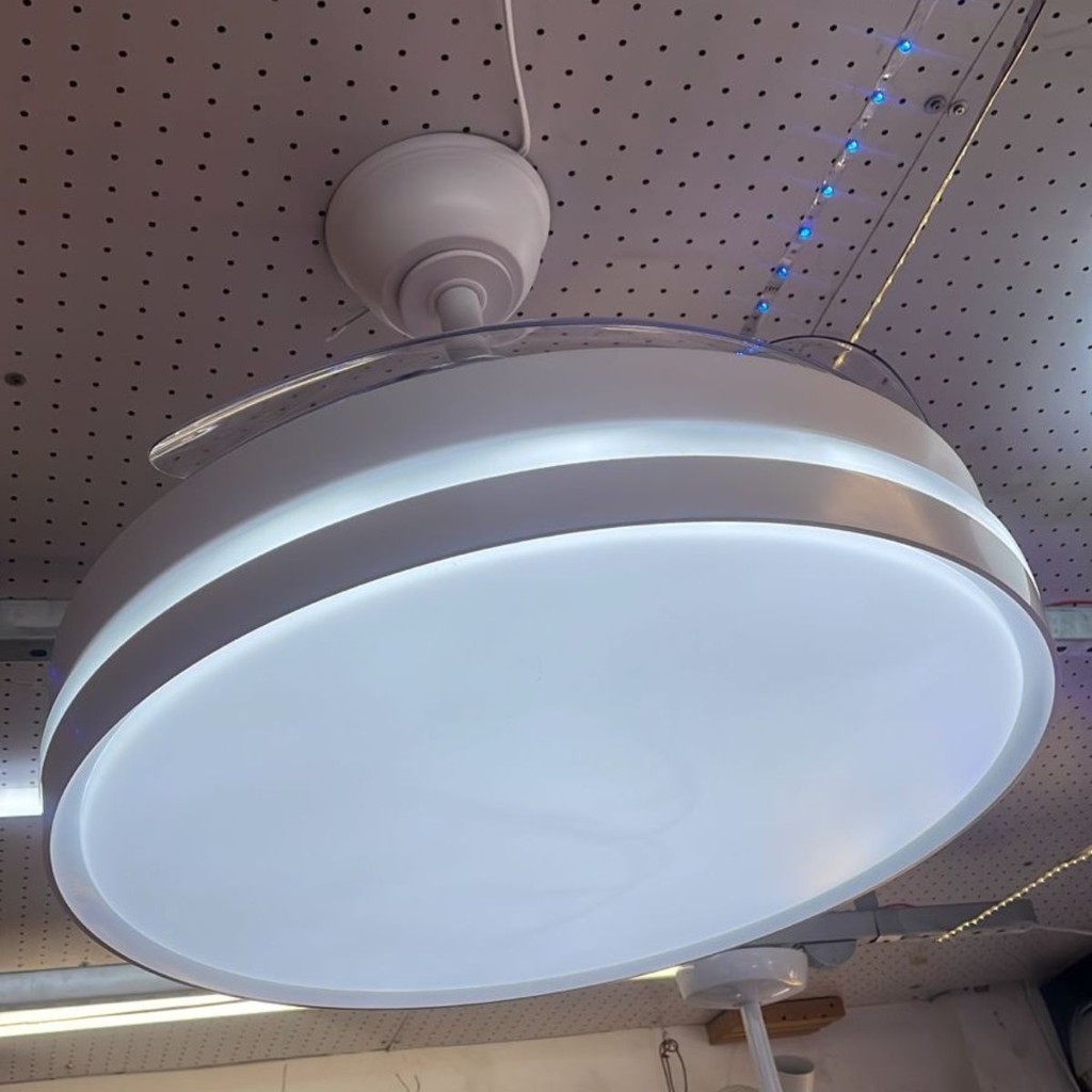 Ventilador de Teto Isis Branco LED 3000K 4000K 6000K com Controle Remoto Silencioso