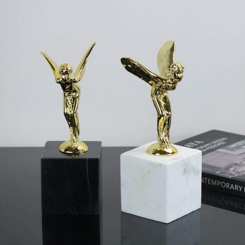 Modern copper-colored black and white marble Rolls-Royce ornament, hotel sample room living room soft decoration accesso