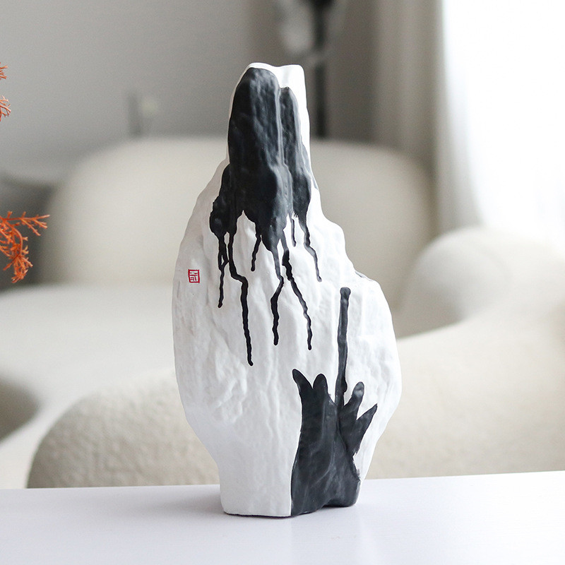 New Chinese-style irregular abstract ink art ornaments for model rooms, sales offices, exhibition halls, and hotel soft
