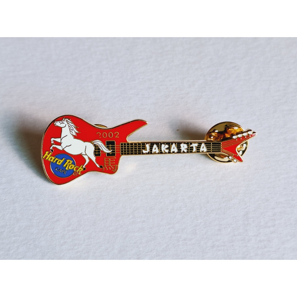 Pin / Broche - Hard Rock Cafe - Jakarta, Indonesia - Year of the Horse Guitar 2002 Chinese Zodiac Series