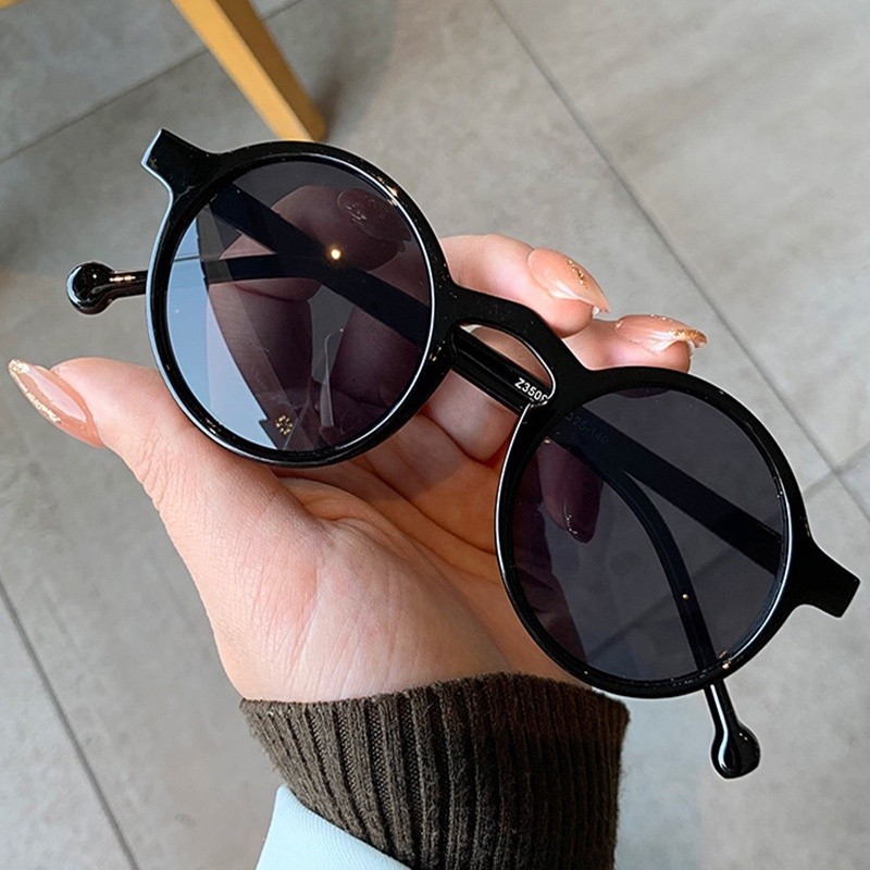 Óculos De Sol Redondos Retro Femininos Clássico Vintage Pequena Moldura Black Driving Eyewear