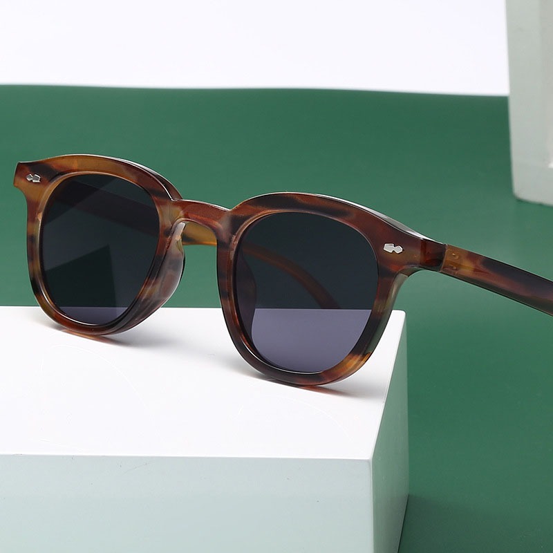 Marca Moda Vintage Square Óculos De Sol Mulher Luxo Designer Pequenos Para Homens Leopard Lens Eyewear UV400