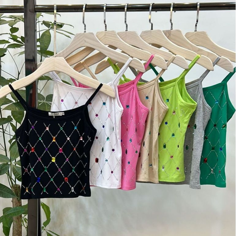 Design pesado indústria cravejada camisola feminina 2024 primavera e verão nova moda versátil interior de malha curto