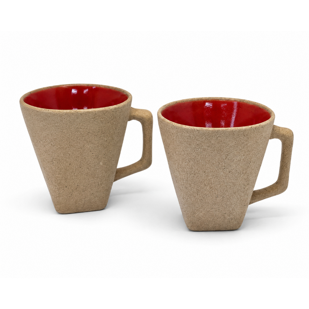 Caneca Cônica Porcelana Artesanal Orgânica Texturizada Interior Vermelho Design Rústico