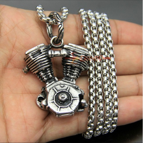 Pingente com corrente em Aço Inox Motor V2 Chopper Custom Moto Clube Harley