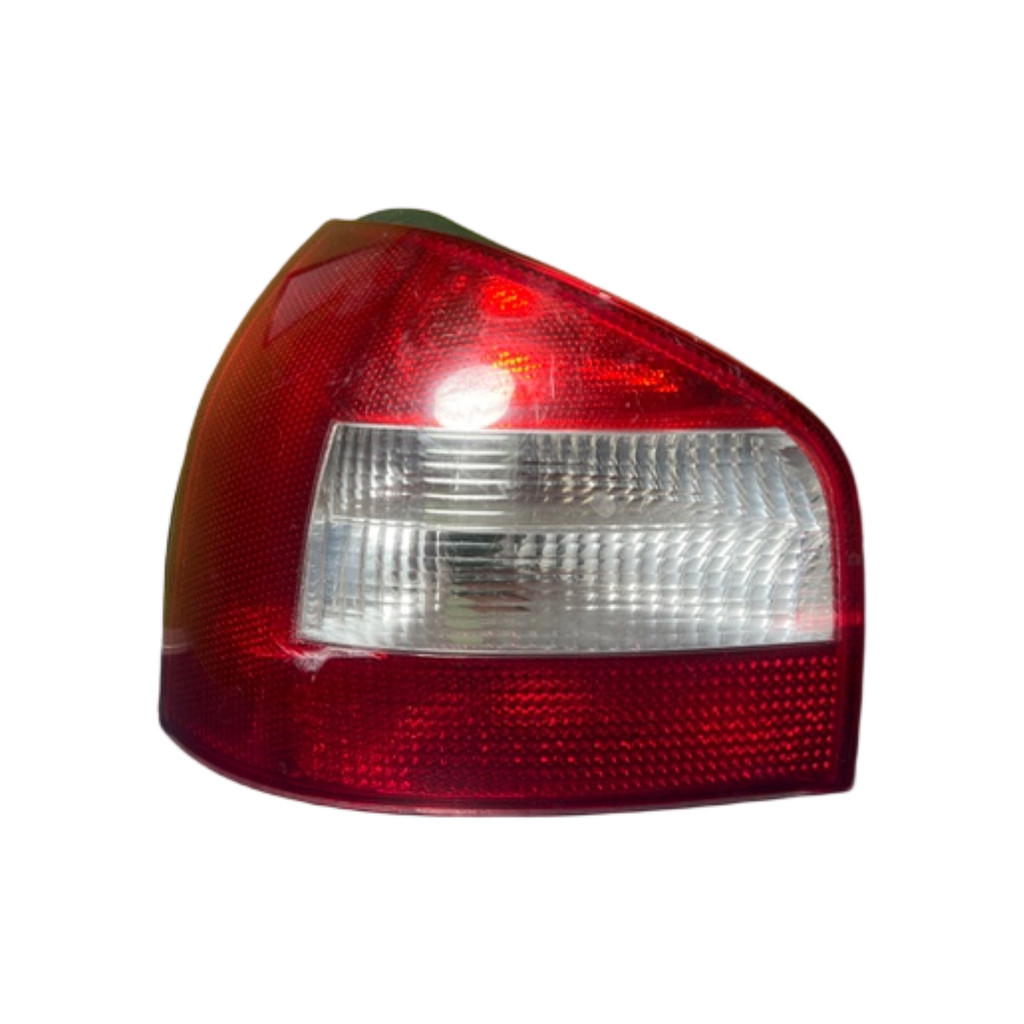 Lanterna Traseira Audi A3 96 97 98 99 2000  Lado Esquerdo