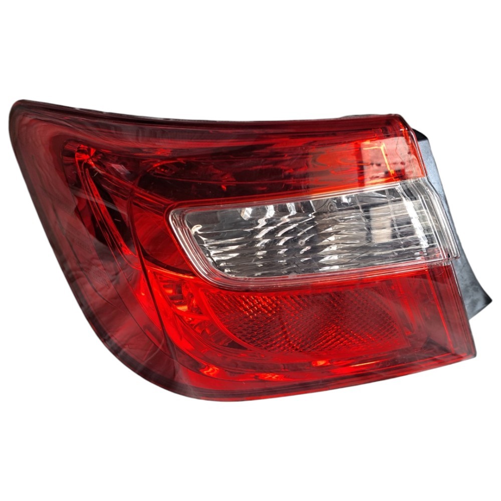 Lanterna Esquerda Toyota Camry  2012 2013 2014 2015 2016 Esquerdo Transparente