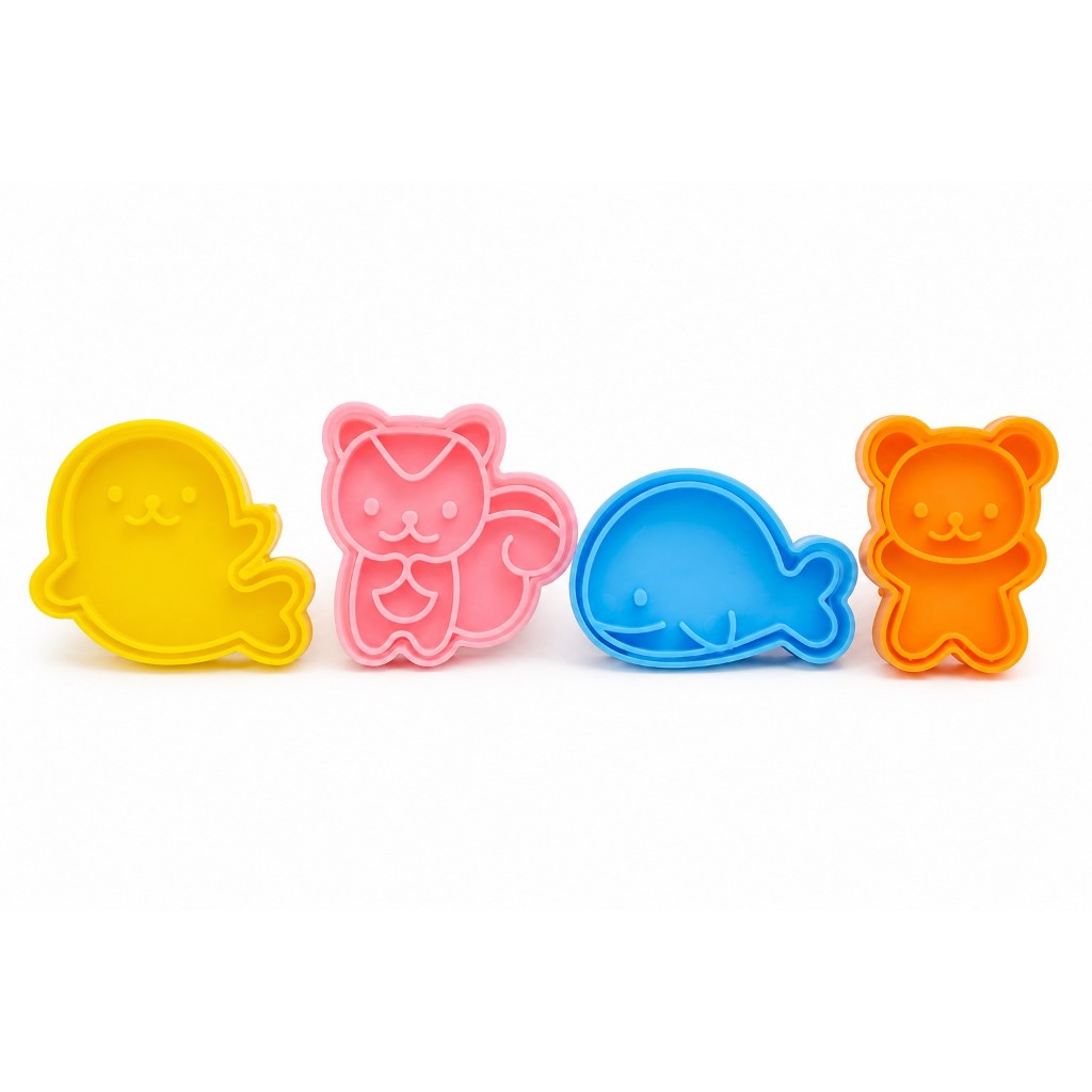 Kit Cortadores Infantil Animais Para Sanduíche Biscoito Frutas Pão Lancheira Escolar Kit 4 Forminhas Cute