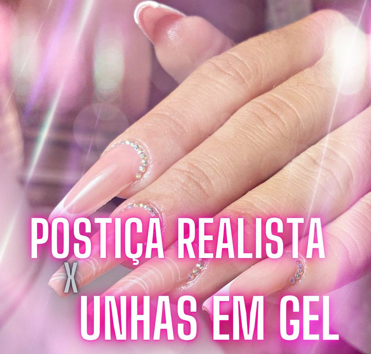 Postiça Realista e Unhas em Gel