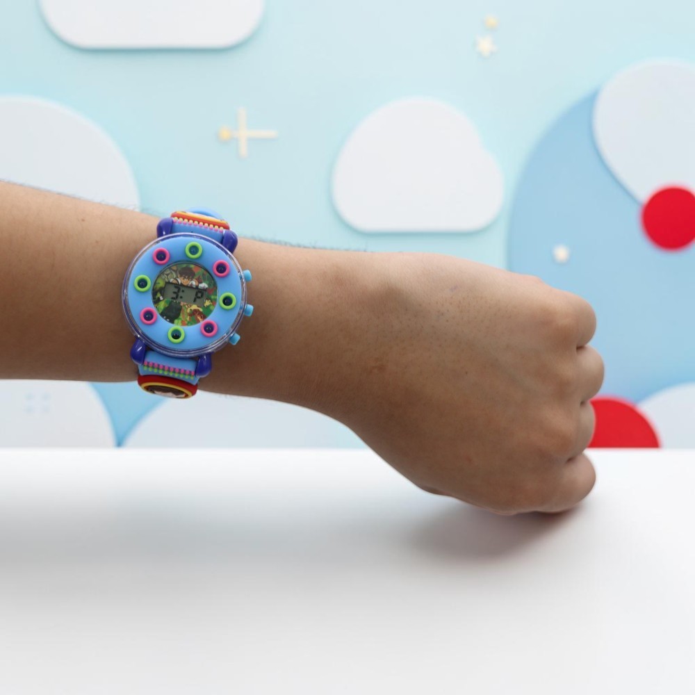 Relógio Infantil Digital Personagens Pulseira de Silicone Acende Luzes Coloridas
