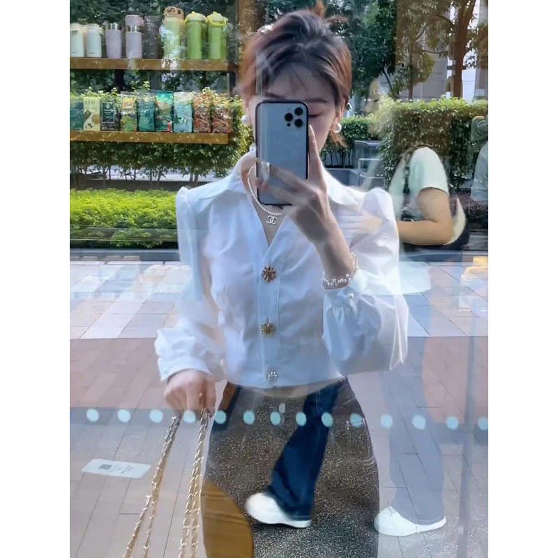 2025 primavera novo estilo francês camisa branca feminina High-End luz luxo redução de idade estilo ocidental camisa man