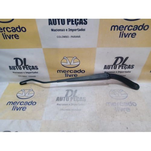 Braço Limpador Parabrisa Esquerdo  Renault Megane 820042221