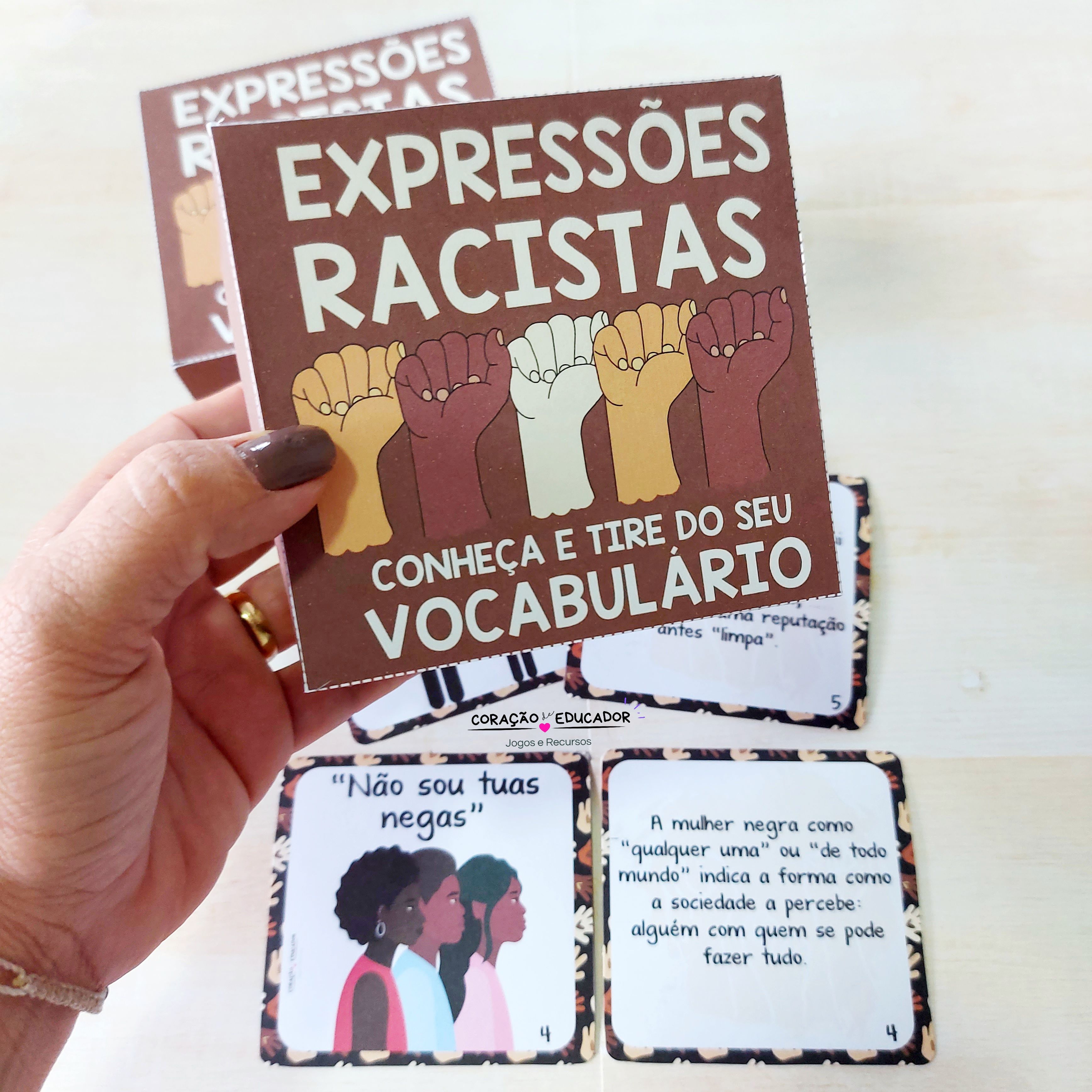 CAIXA DE EXPRESSÕES RACISTAS