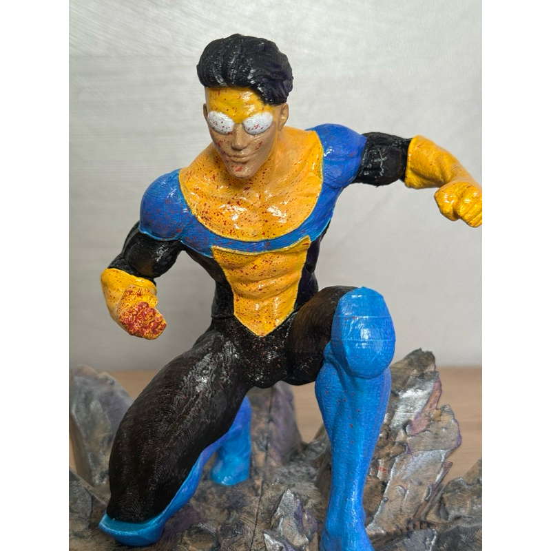 Mark Grayson Invencível action figure