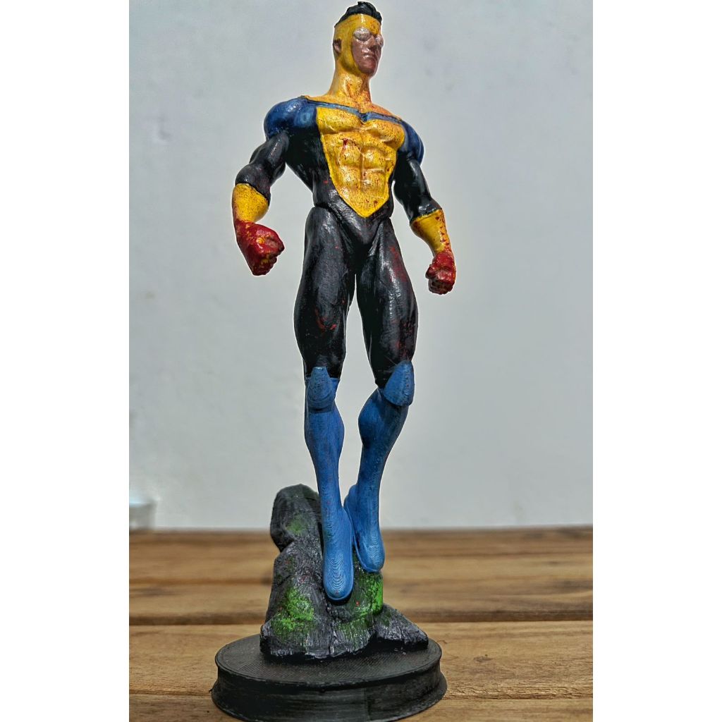 Action Figure Invencível (Mark Grayson) - Edição Colecionador Pintada à Mão impressão 3d