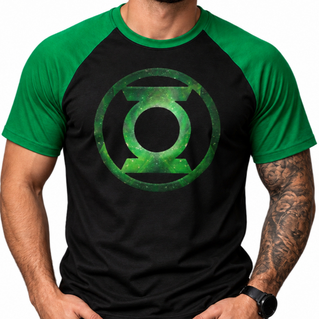 Camiseta Lanterna Verde - Green Lantern - raglan preta com mangas verdes - super herói