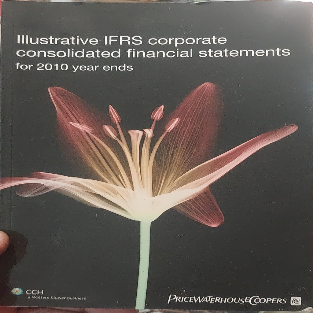 ILLUSTRATIVE IFRS CORPORATE COSOLIDATED FINANCIAL STATEMENTS FOR 2010 YEAR ENDS autor PRICE WATER HOUSE COOPERS