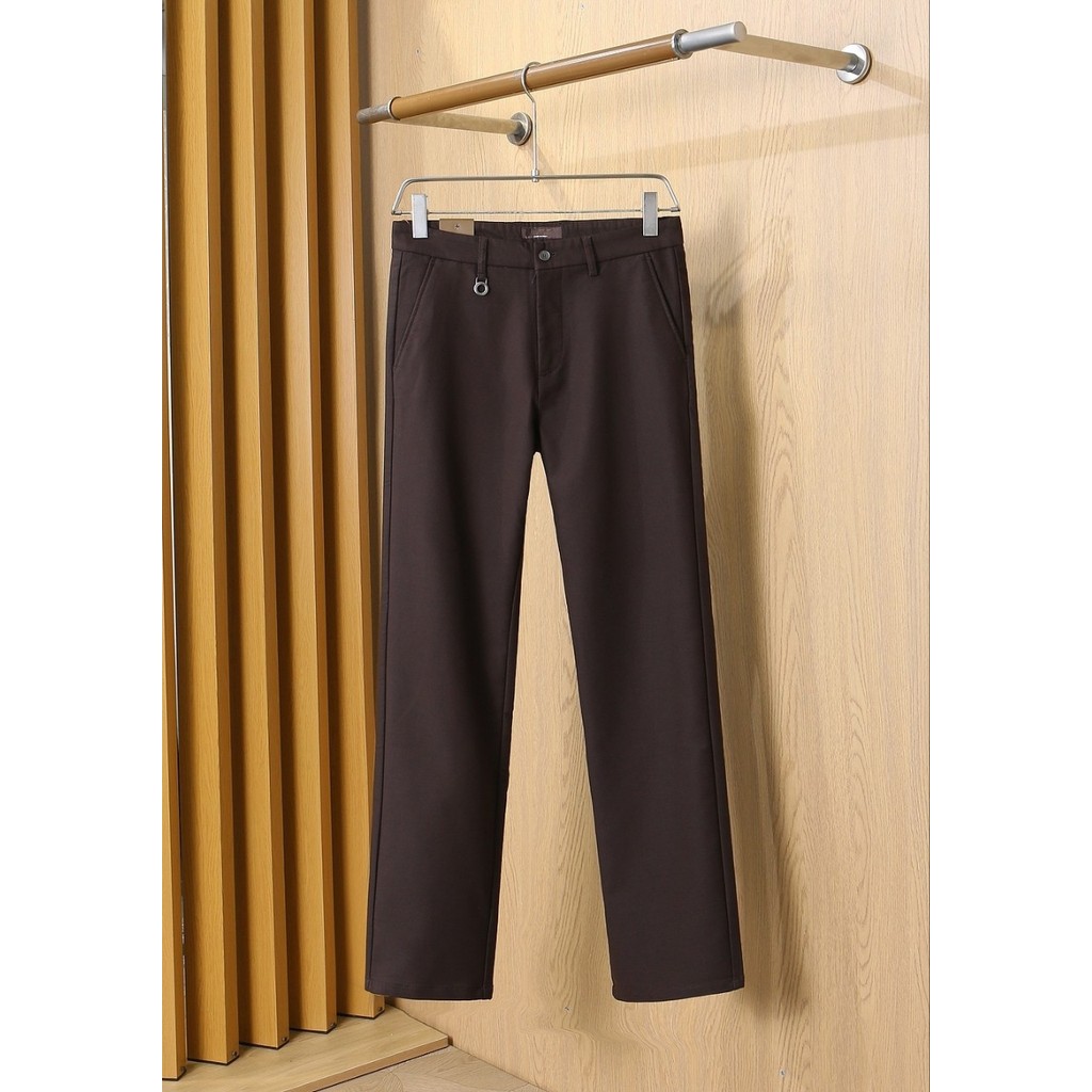 Men's business casual pants, made from a blend of fibers, featuring a loose fit, stylish design, versatile style, comfor