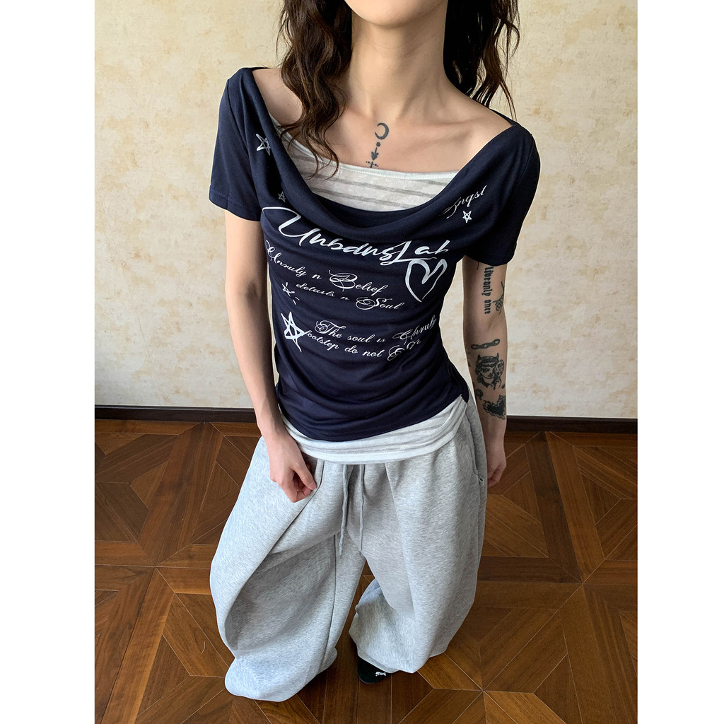 Y2K Alt Cowl Neck Falso Duas Blusas De Manga Curta Slim Fit Único Mulheres Chic Top
